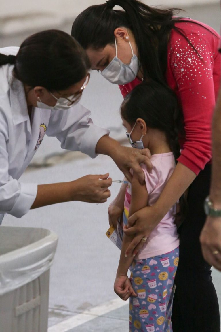 Prefeitura inicia vacinação contra Covid-19 em crianças com deficiência