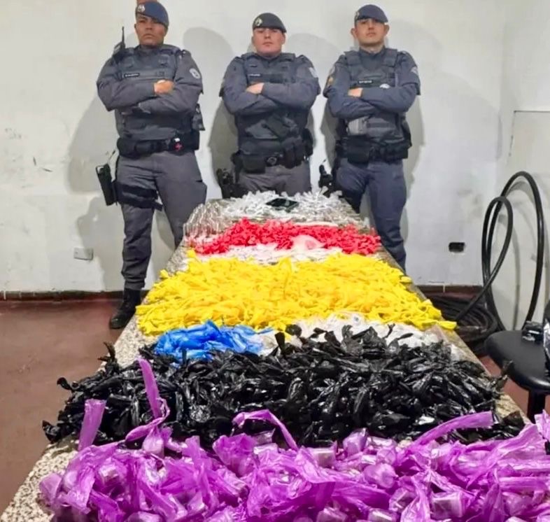 Traficante é preso com mais de 3,5 mil porções de drogas no Jardim Vitápolis, em Itapevi