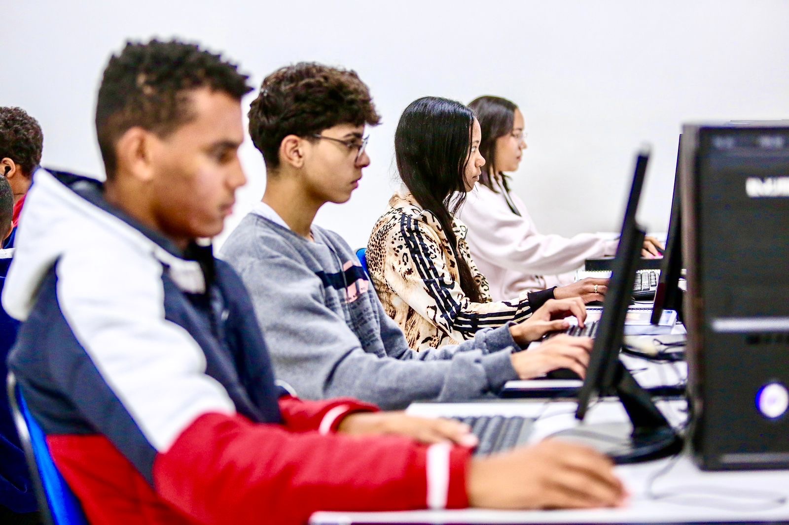 Prefeitura de Itapevi e Qualifica SP abrem mais de 1,1 mil vagas para cursos online